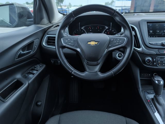 Used 2019 Chevrolet Equinox LT FWD image 2