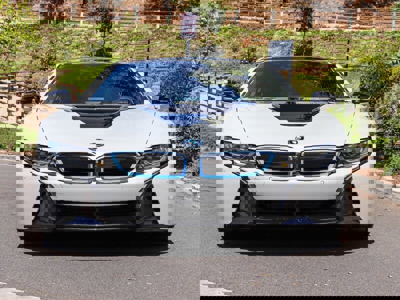 Used 2017 BMW i8 image 10