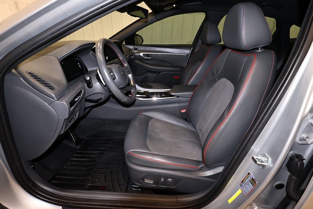 Used 2020 Hyundai Sonata SEL Plus image 13