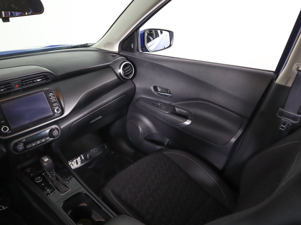 Used 2022 Nissan Kicks SV FWD image 32