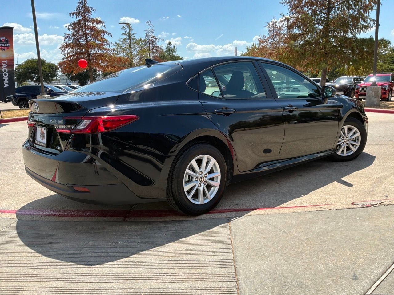 Used 2026 Toyota Camry LE FWD image 6