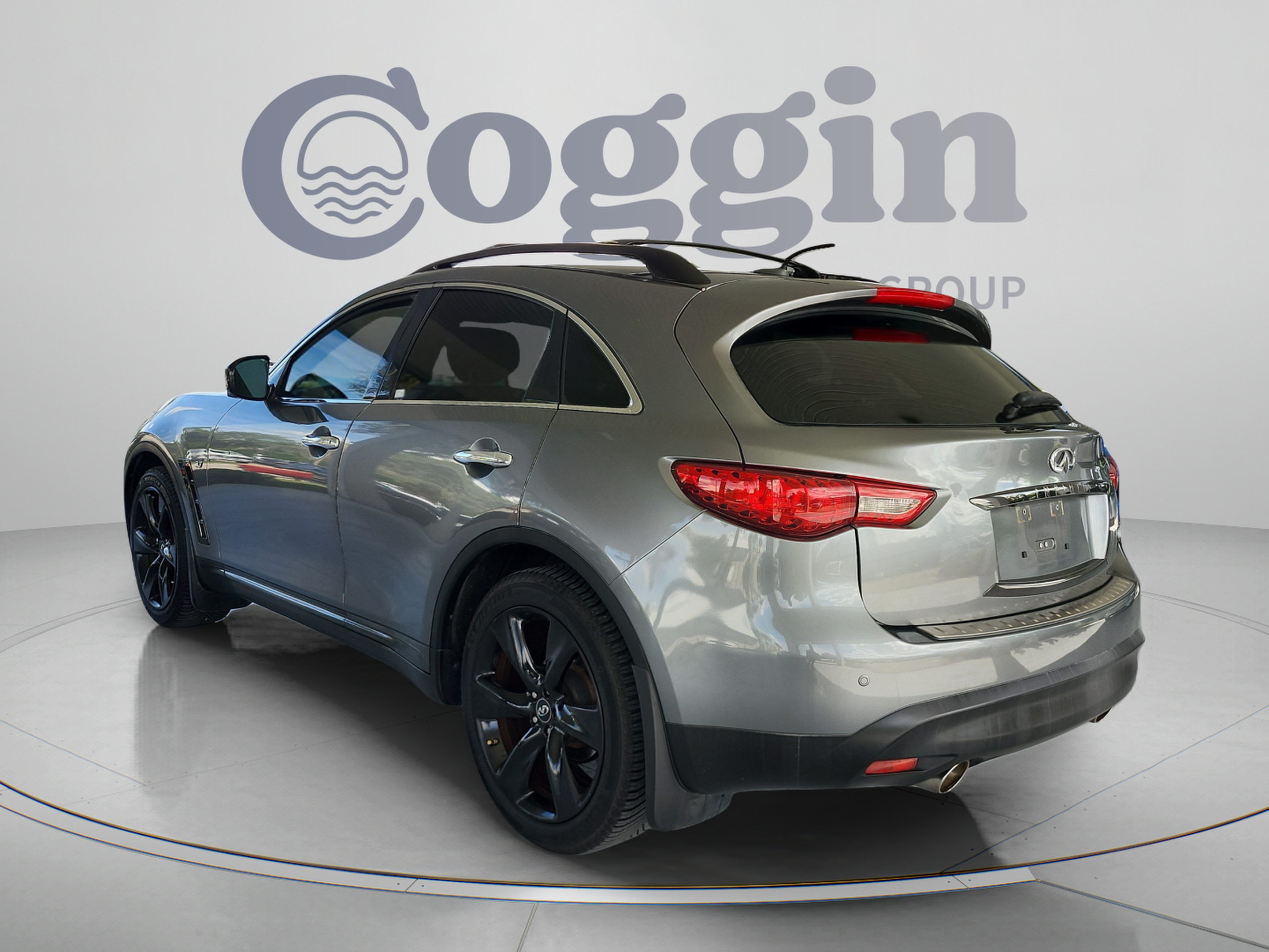 Used 2016 INFINITI QX70 2WD w/ Premium Package image 3