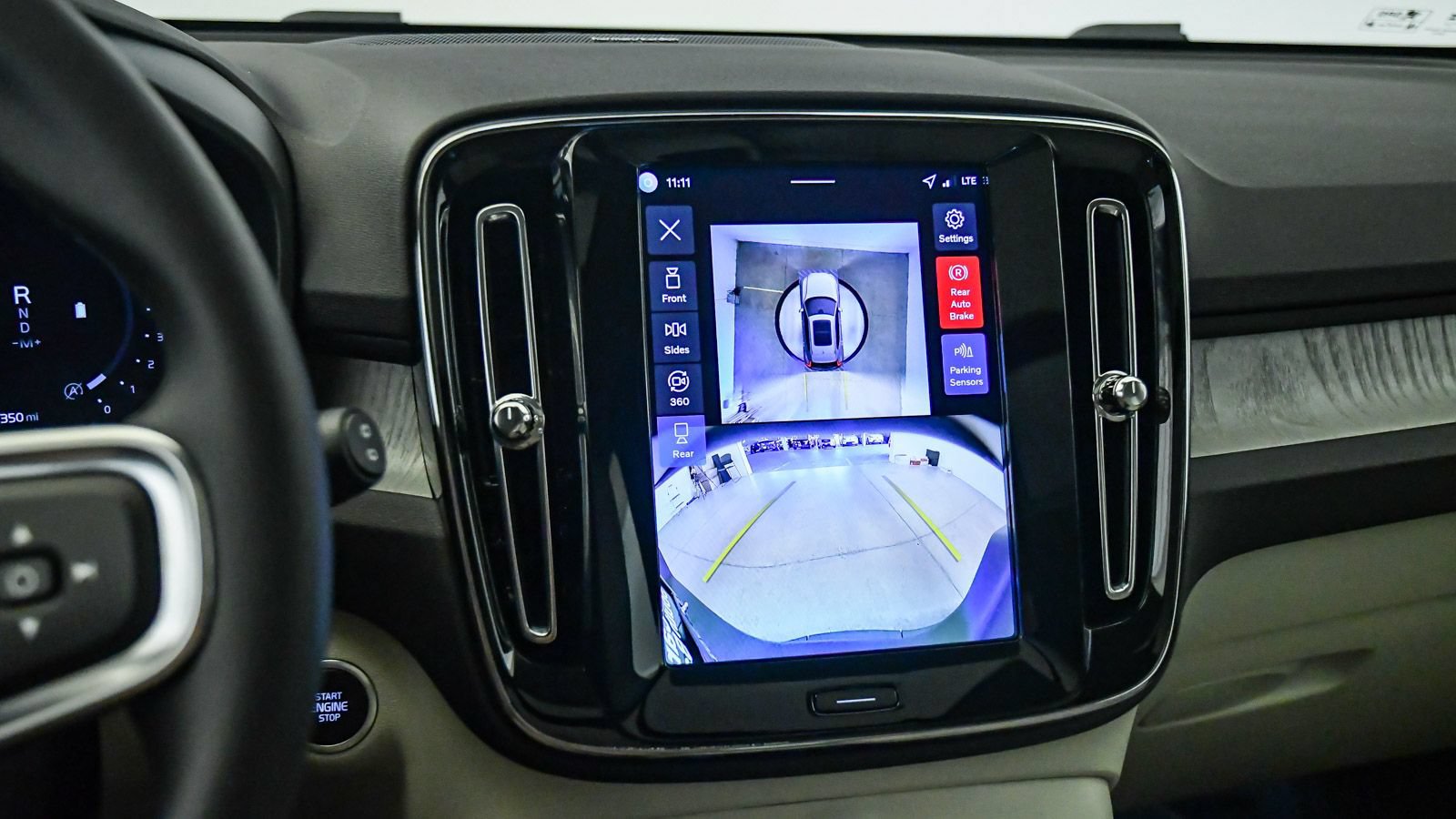 Certified 2026 Volvo XC40 B5 Ultra w/ Climate Package AWD/4WD image 22