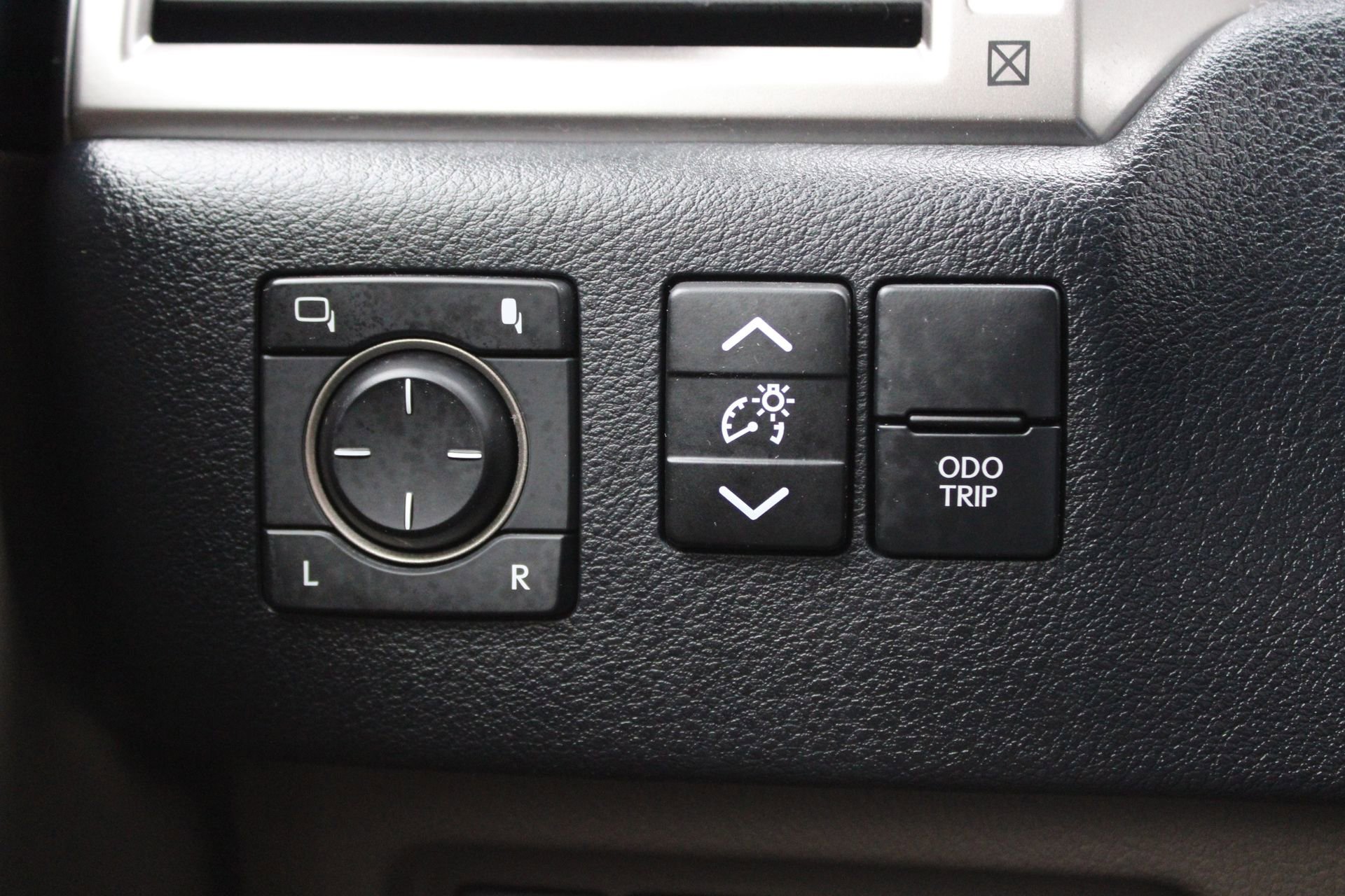 Used 2023 Lexus GX 460 Premium w/ Premium Plus Package image 25