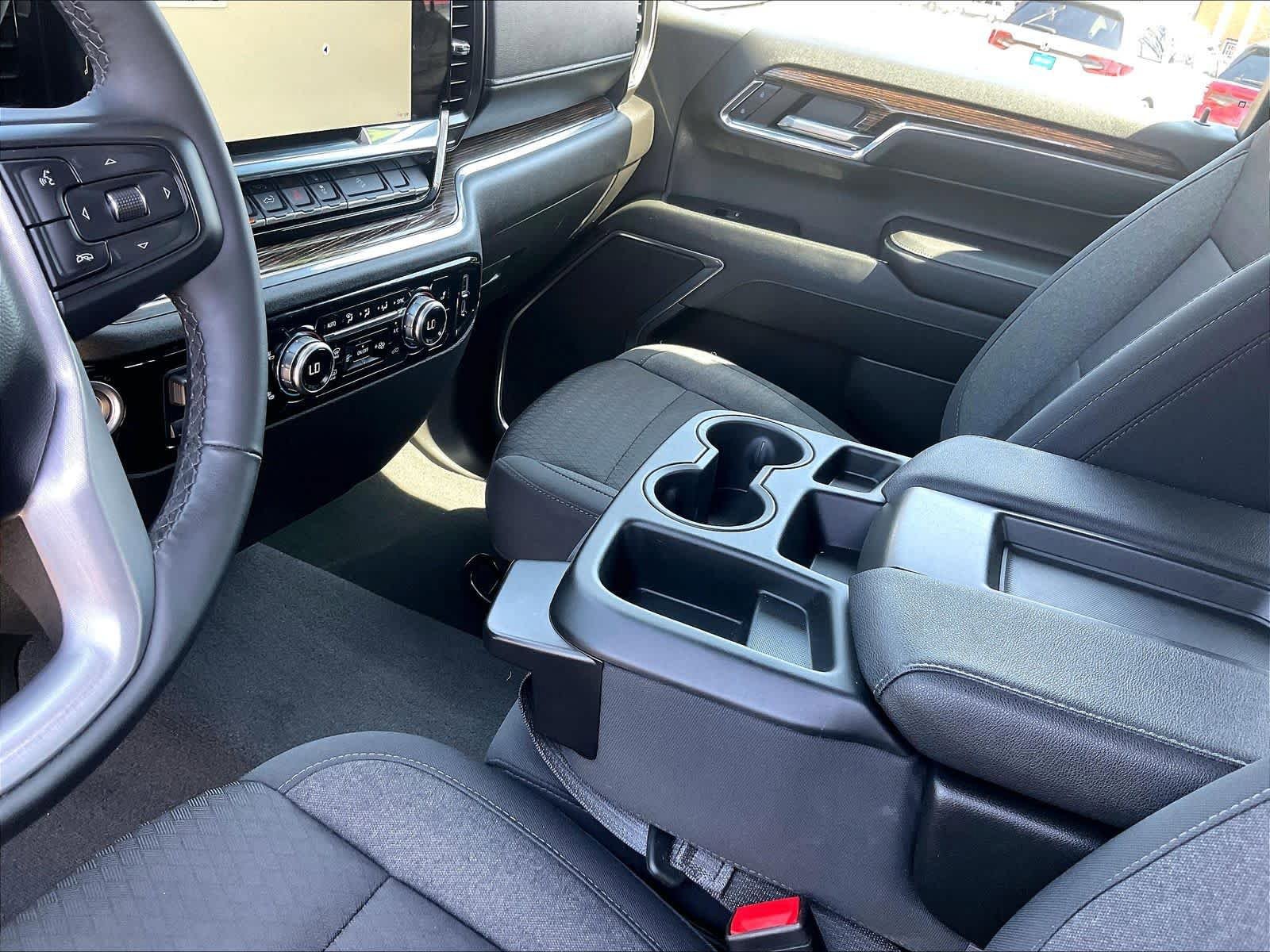 Used 2024 GMC Sierra 1500 Elevation w/ X31 Off-Road Package AWD/4WD image 20
