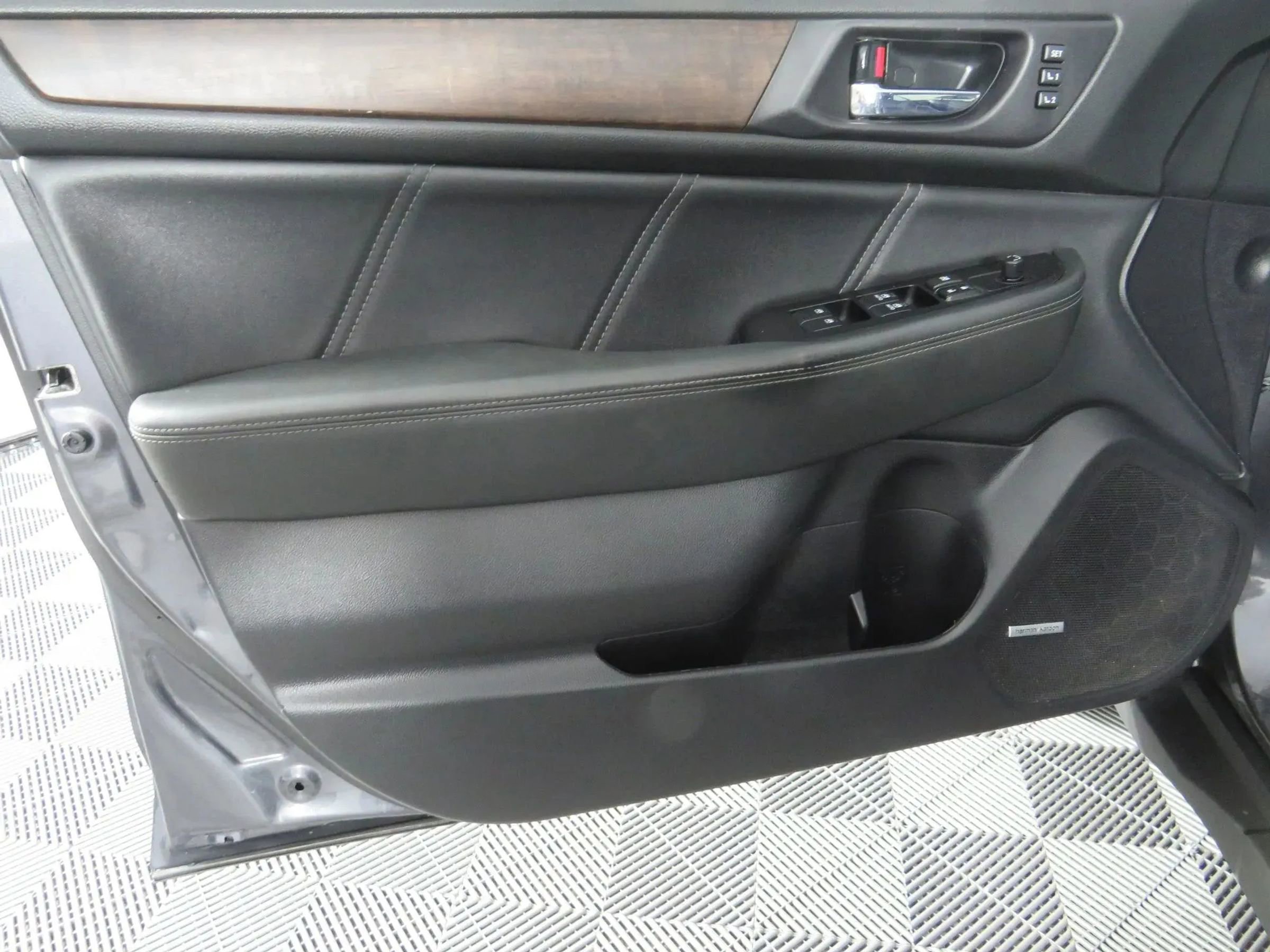 Used 2019 Subaru Outback 2.5i Limited image 45