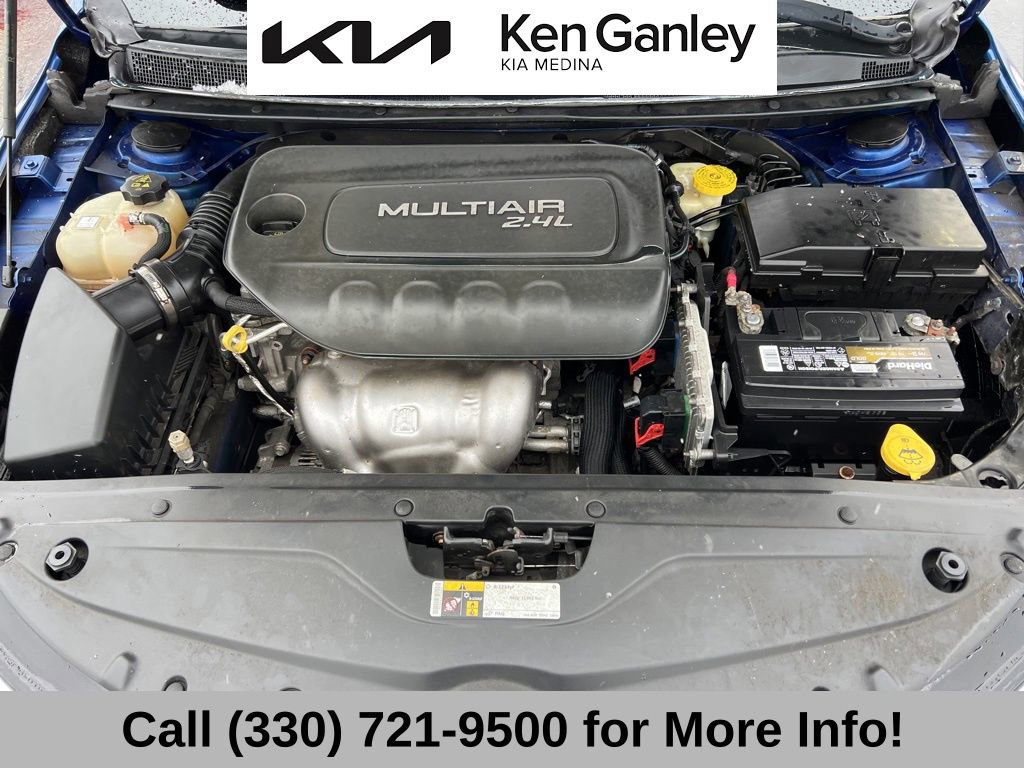 Used 2015 Chrysler 200 Limited w/ Convenience Group image 60