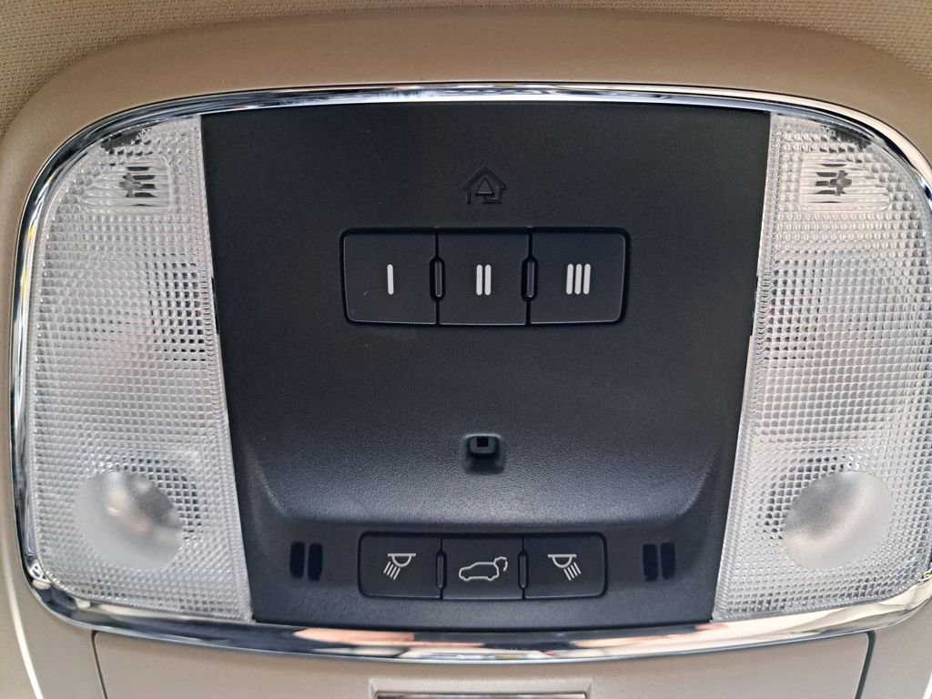 Used 2022 Jeep Grand Cherokee Laredo E w/ Security & Convenience Group image 27