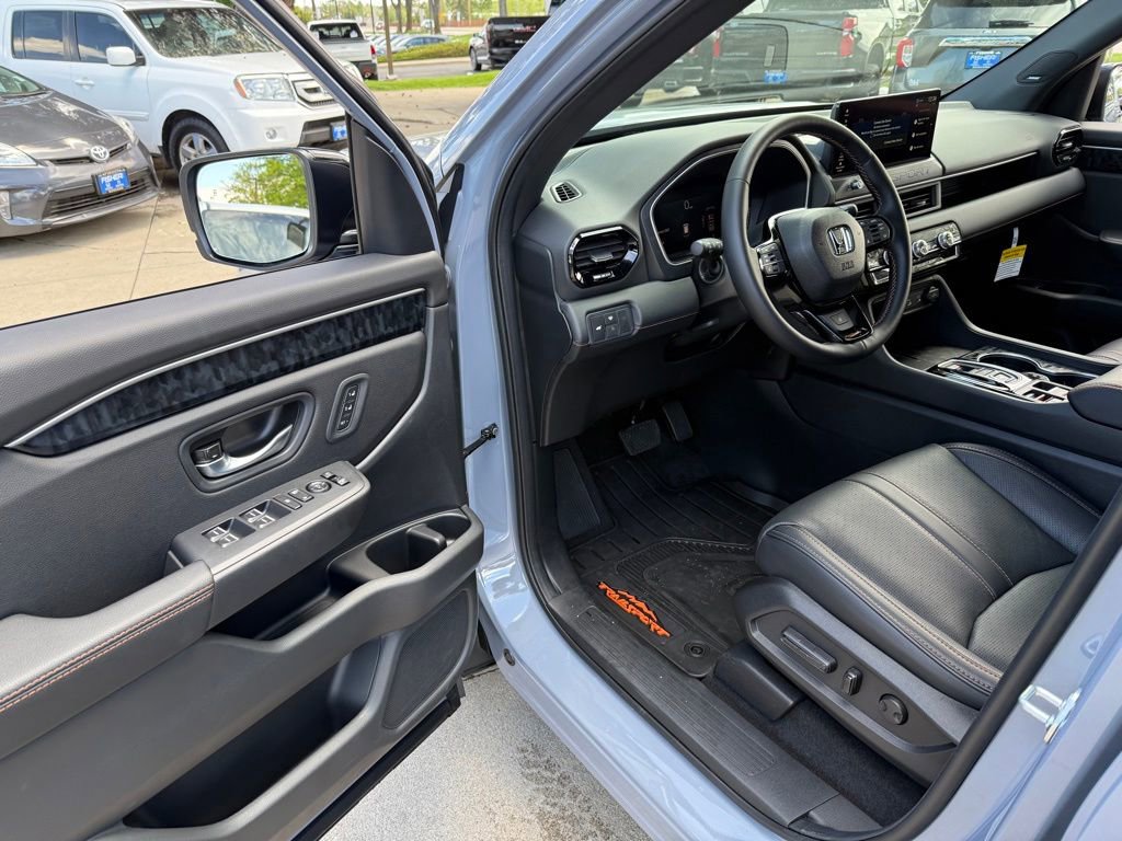 Used 2026 Honda Passport TrailSport Elite image 13