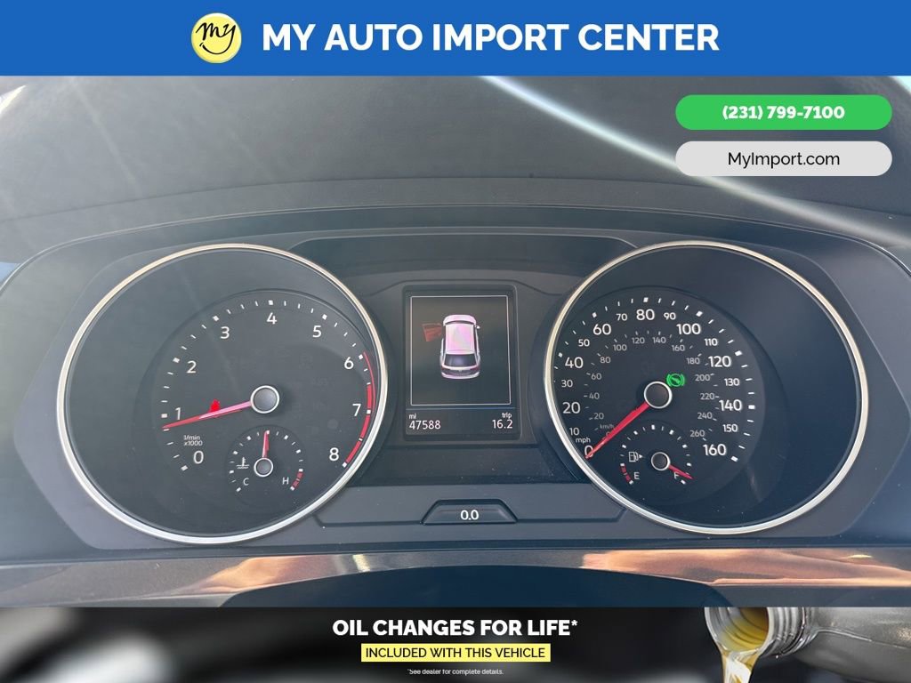 Used 2019 Volkswagen Tiguan SE w/ Panoramic Sunroof Package image 18