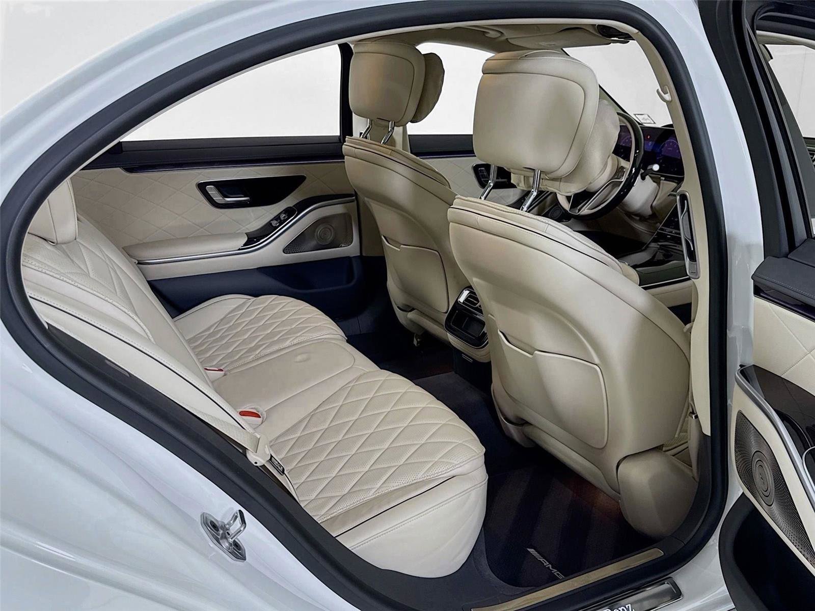 Used 2024 Mercedes-Benz S 580 4MATIC Sedan image 26