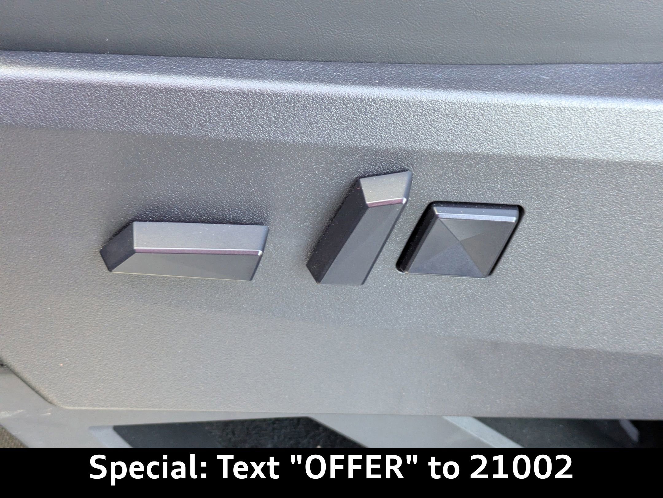 Used 2024 Tesla Cybertruck Cyberbeast image 22