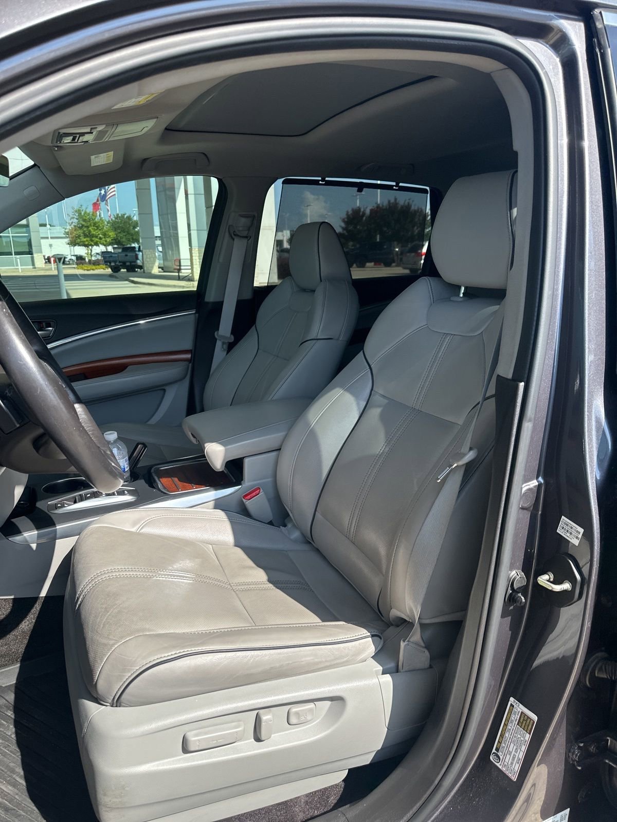 Used 2017 Acura MDX FWD w/ Advance Package image 14