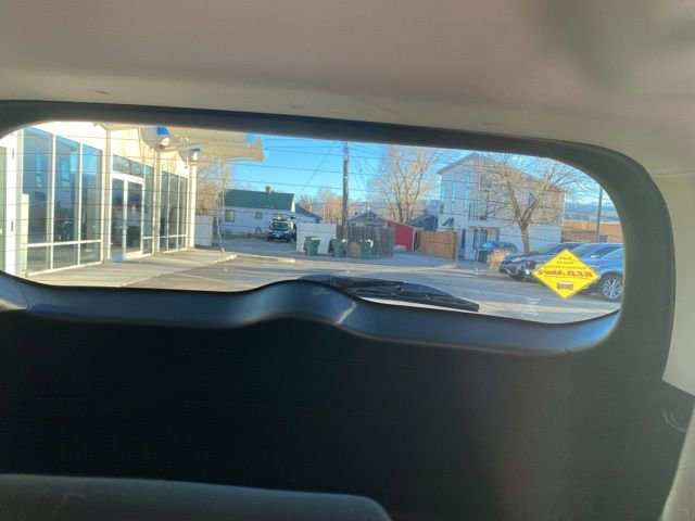 Used 2018 Toyota RAV4 LE image 10