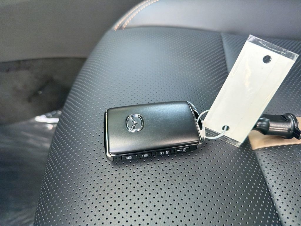 New 2026 MAZDA CX-90 3.3 Turbo S w/ Premium Package image 28