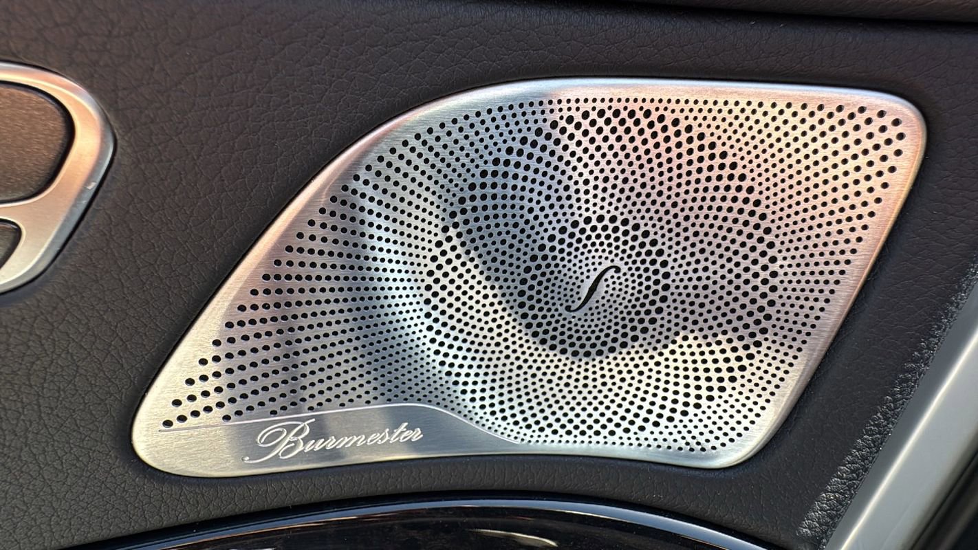 Used 2018 Mercedes-Benz S 560 4MATIC Sedan image 12