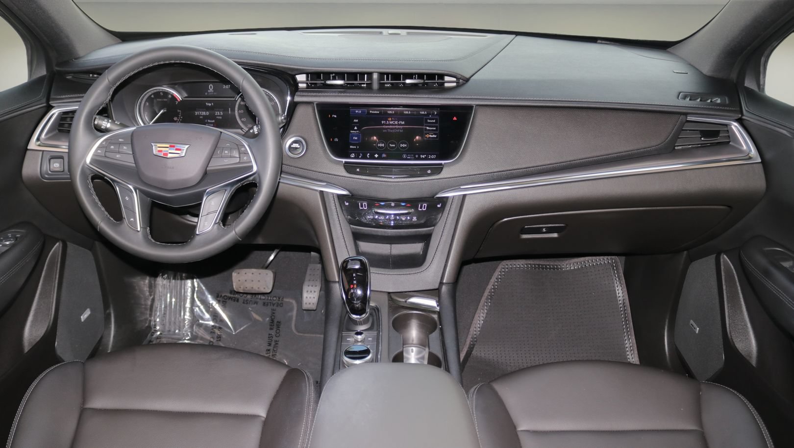 Used 2024 Cadillac XT5 Luxury FWD image 13