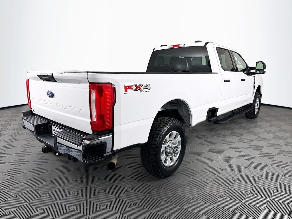 Used 2024 Ford F350 XLT w/ FX4 Off-Road Package AWD/4WD image 7