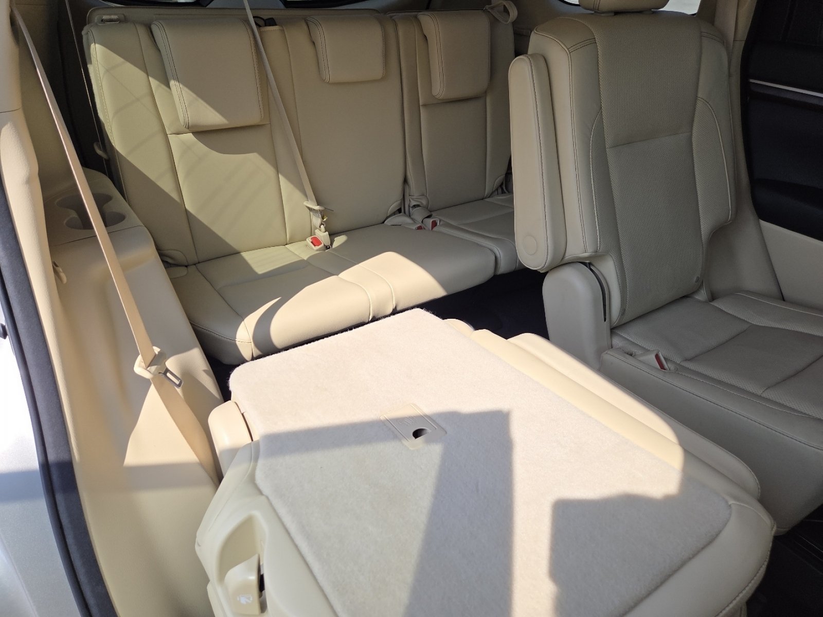 Used 2015 Toyota Highlander Limited Platinum AWD/4WD image 22