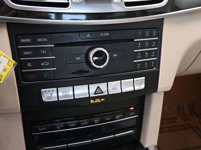 Used 2016 Mercedes-Benz E 350 4MATIC Sedan image 22