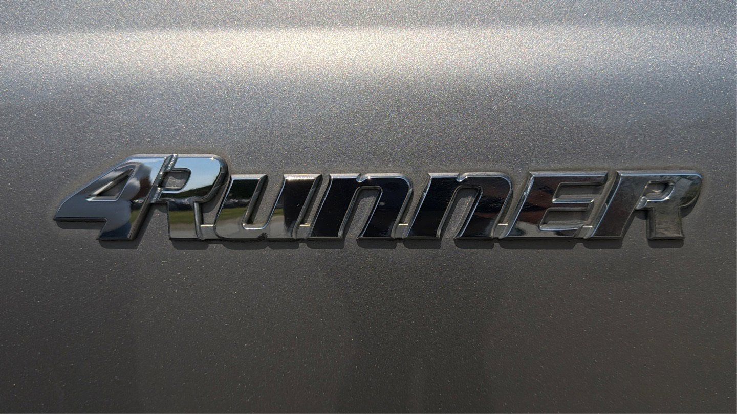 Used 2002 Toyota 4Runner SR5 image 43