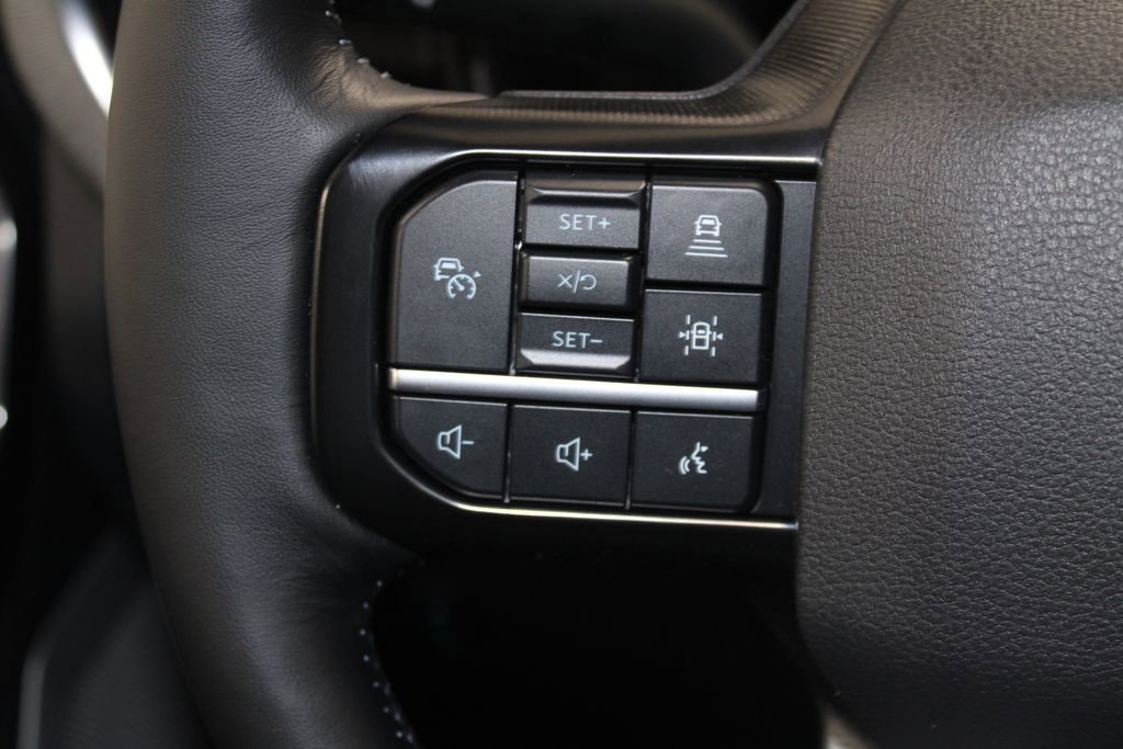 New 2026 Ford F350 Platinum image 39