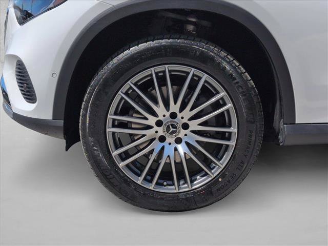 Used 2026 Mercedes-Benz GLC 300 4MATIC image 10