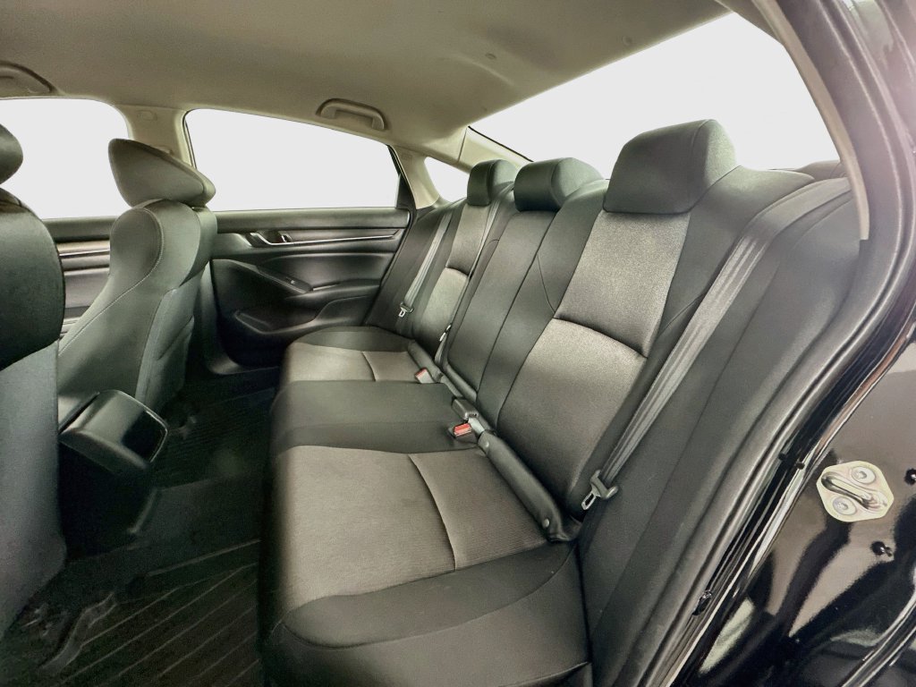 Used 2018 Honda Accord LX image 23