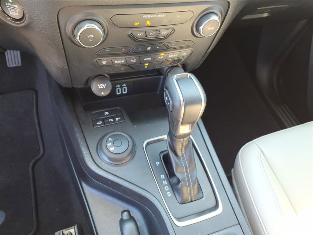 Used 2022 Ford Ranger Lariat w/ Equipment Group 501A High image 34