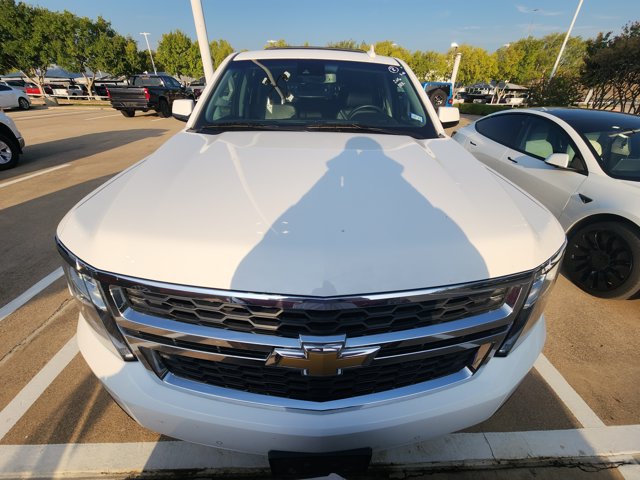 Used 2016 Chevrolet Tahoe LT w/ Luxury Package RWD image 2