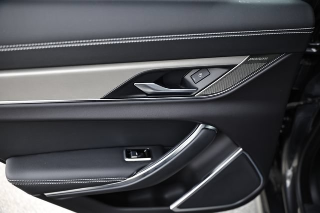 New 2024 Jaguar XF R-Dynamic SE AWD/4WD image 29