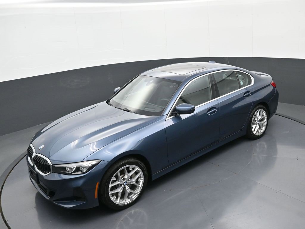 Used 2025 BMW 330i xDrive Sedan image 32