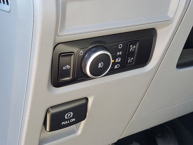 Used 2023 Ford F150 XLT w/ XTR Package image 7