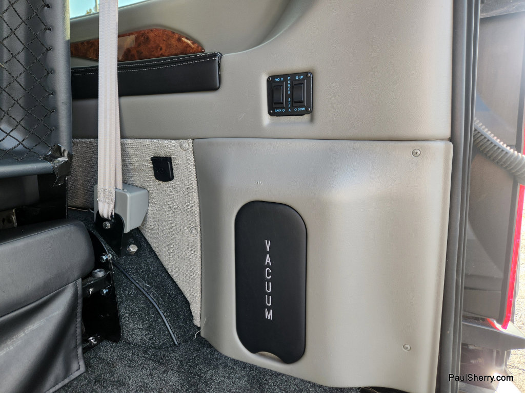 Used 2022 Ford Transit 150 image 24