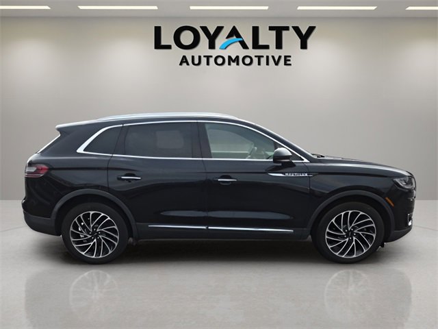 Used 2020 Lincoln Nautilus Reserve image 6