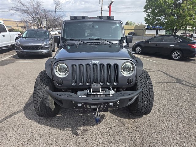 Used 2016 Jeep Wrangler Unlimited Sahara w/ Connectivity Group image 4