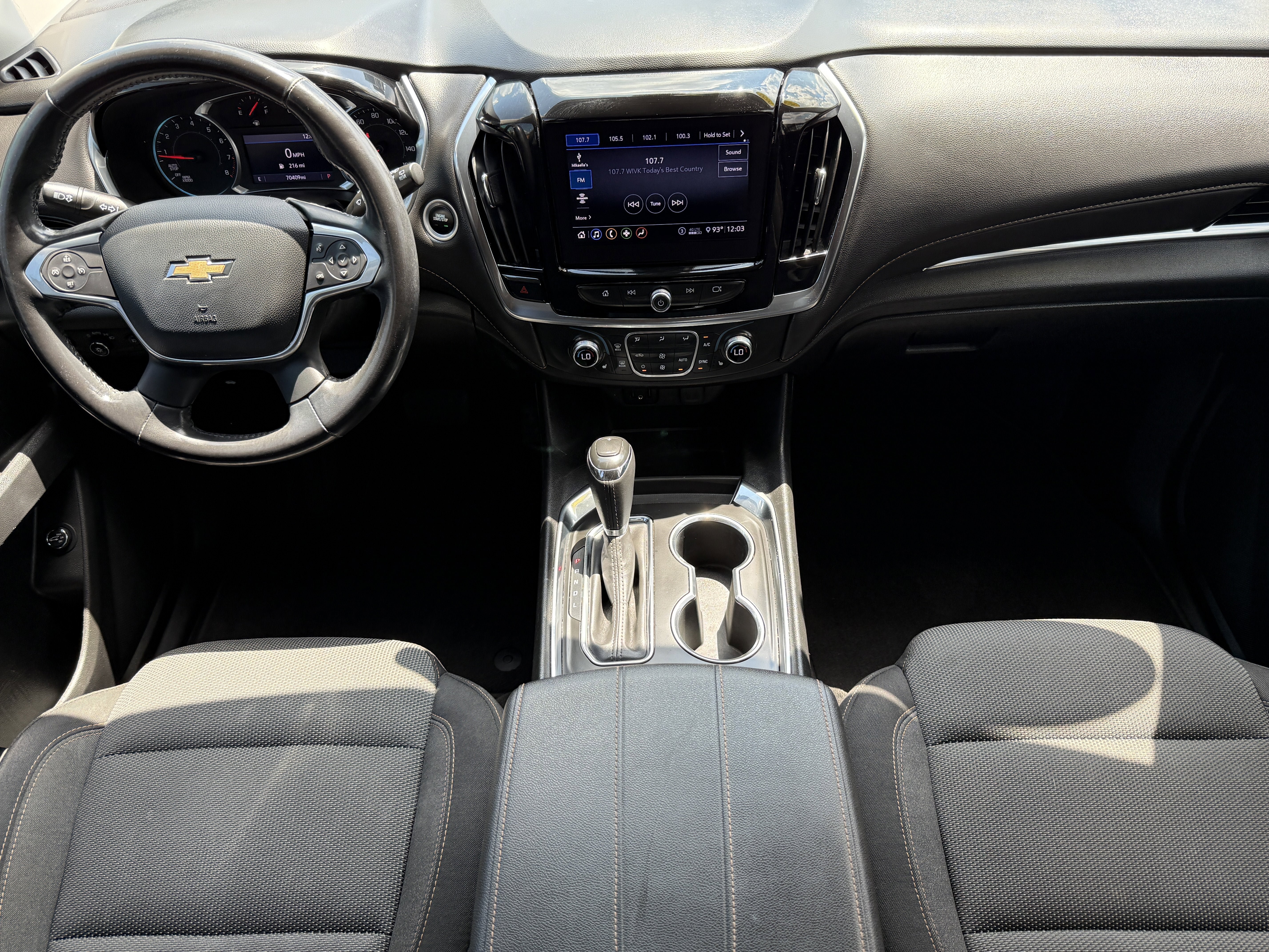 Used 2020 Chevrolet Traverse LT FWD image 18