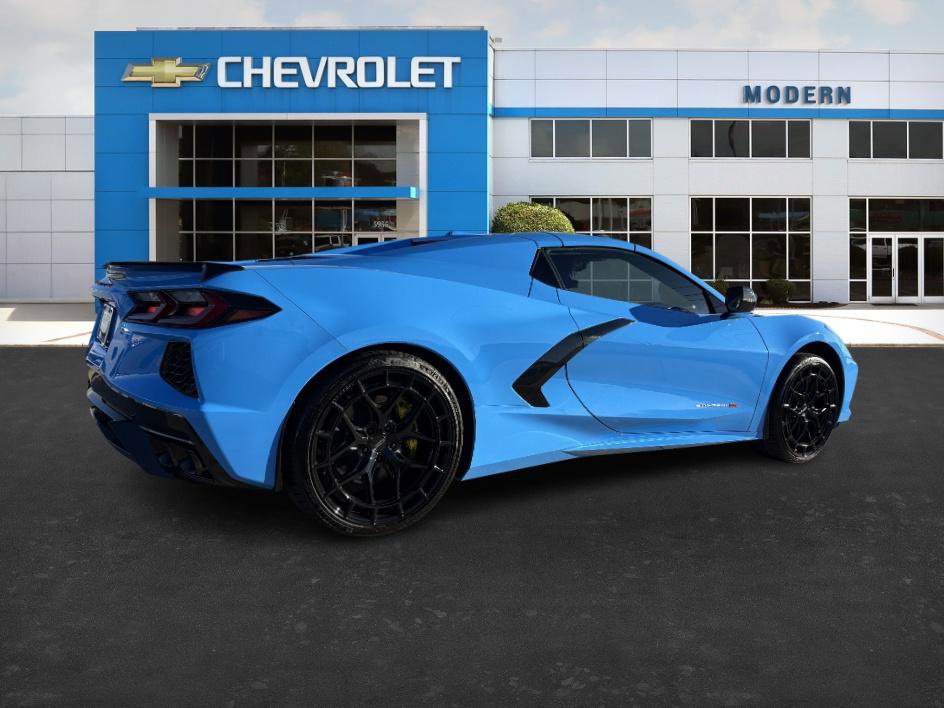 Used 2023 Chevrolet Corvette Stingray Premium Conv w/ Stealth Interior Trim Package image 5