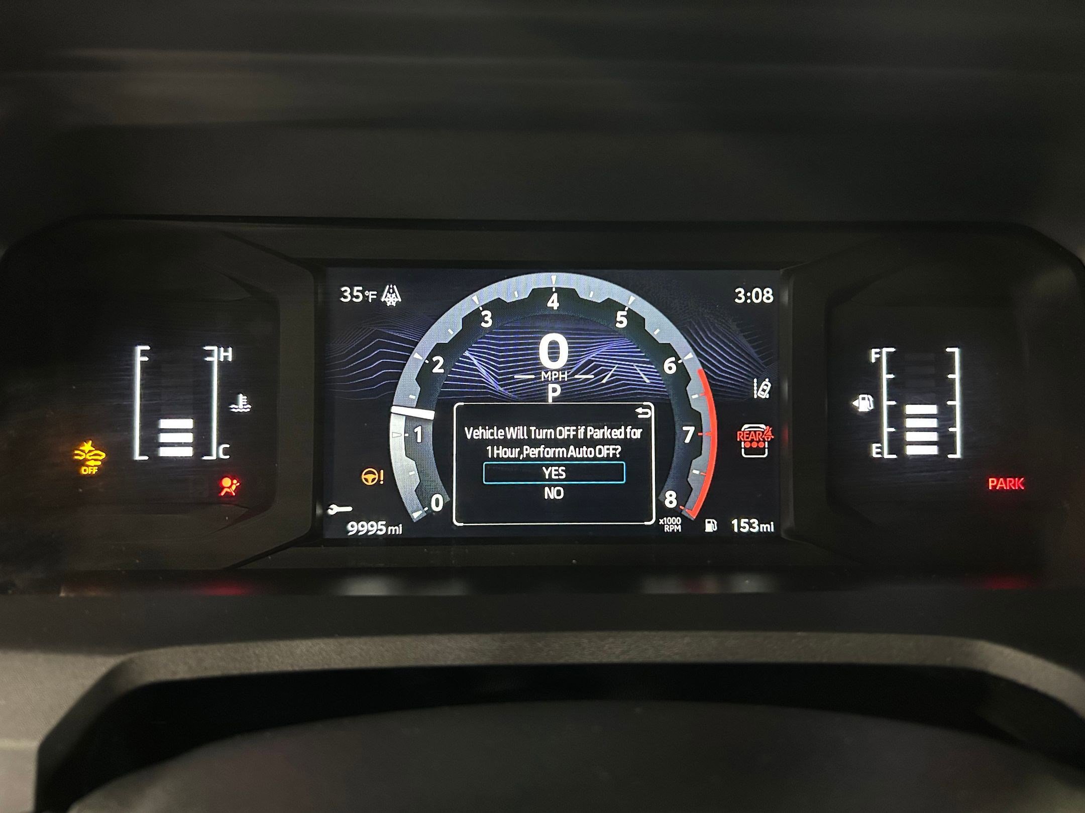 Used 2025 Toyota 4Runner SR5 AWD/4WD image 17