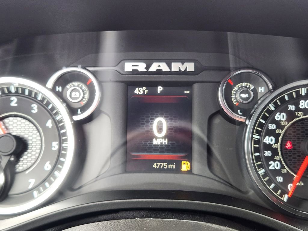 Used 2025 RAM 1500 Big Horn AWD/4WD image 17