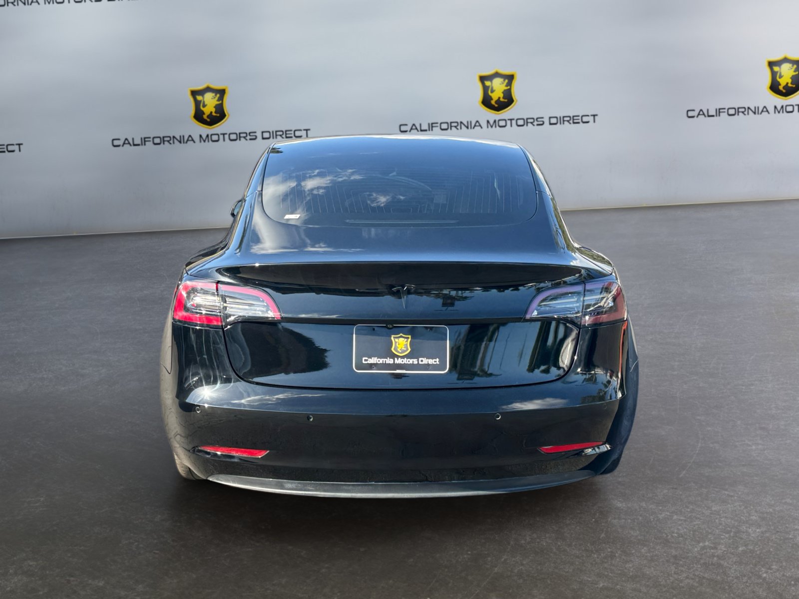 Used 2019 Tesla Model 3 Standard Range Plus RWD image 4