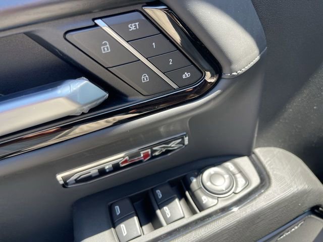 New 2026 GMC Sierra 1500 AT4X w/ LPO, Black Badging Package AWD/4WD image 13