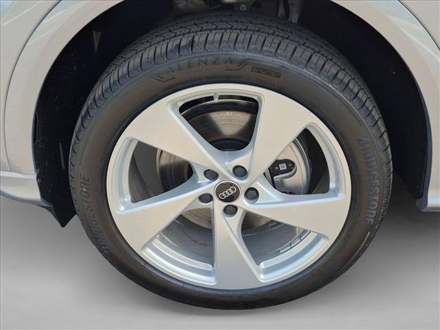 New 2026 Audi Q5 Premium Plus AWD/4WD image 9