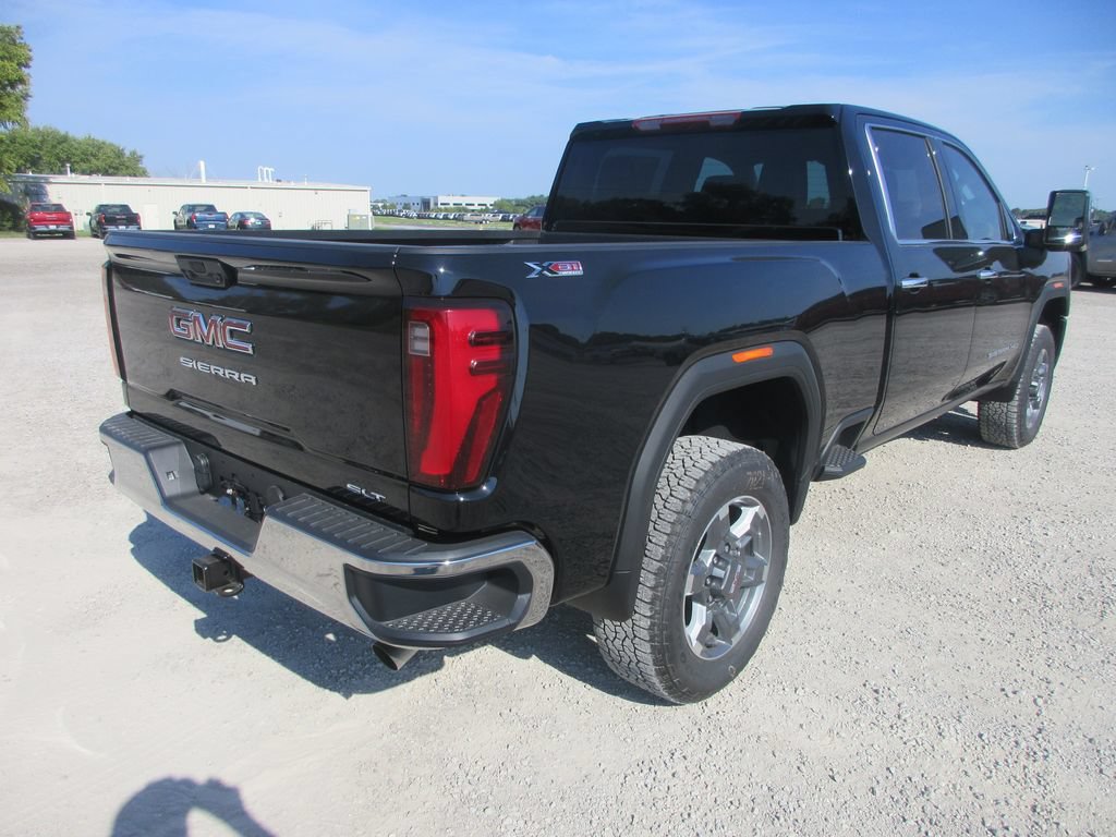 New 2026 GMC Sierra 2500 SLT AWD/4WD image 5