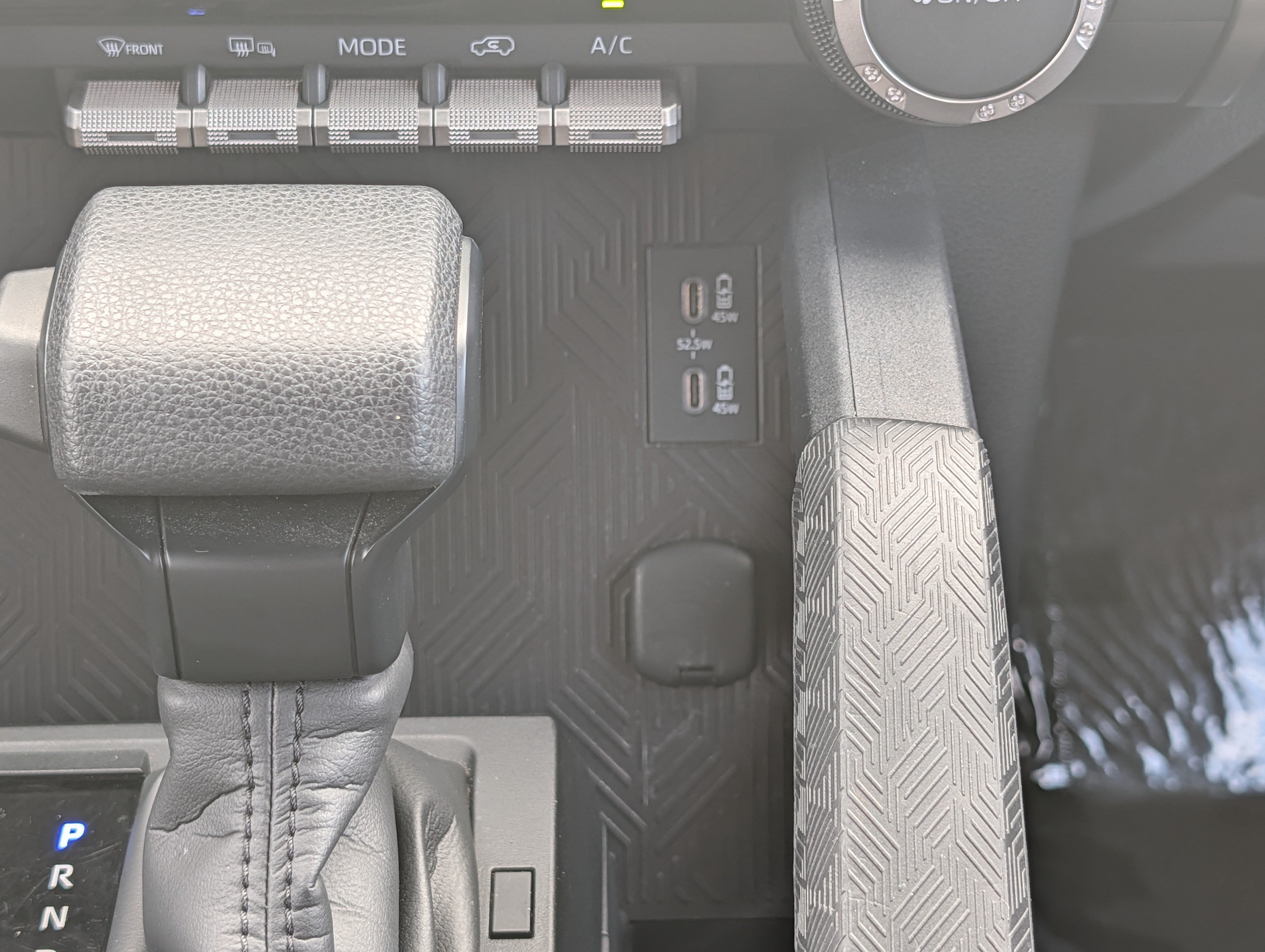 Certified 2025 Toyota 4Runner SR5 AWD/4WD image 28
