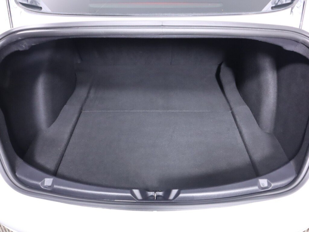 Used 2020 Tesla Model 3 Standard Range Plus RWD image 34