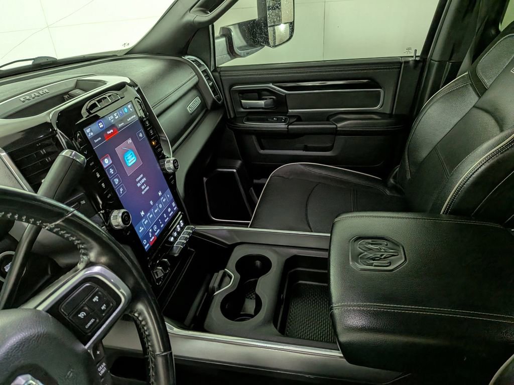 Used 2022 RAM 3500 Laramie w/ Night Edition image 29