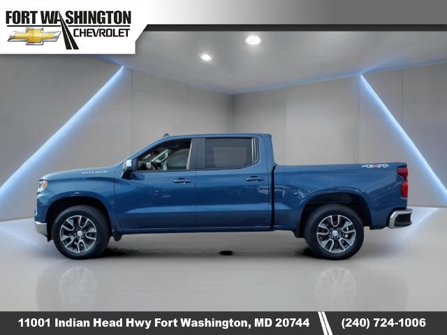 Used 2024 Chevrolet Silverado 1500 LT AWD/4WD image 5