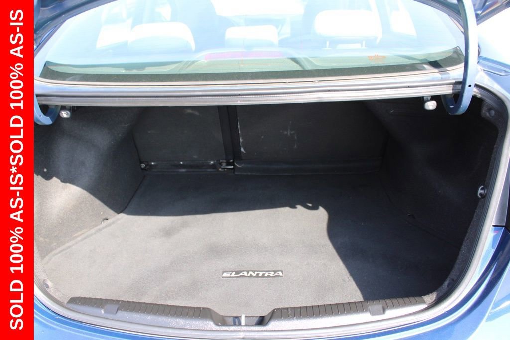 Used 2013 Hyundai Elantra GLS image 10