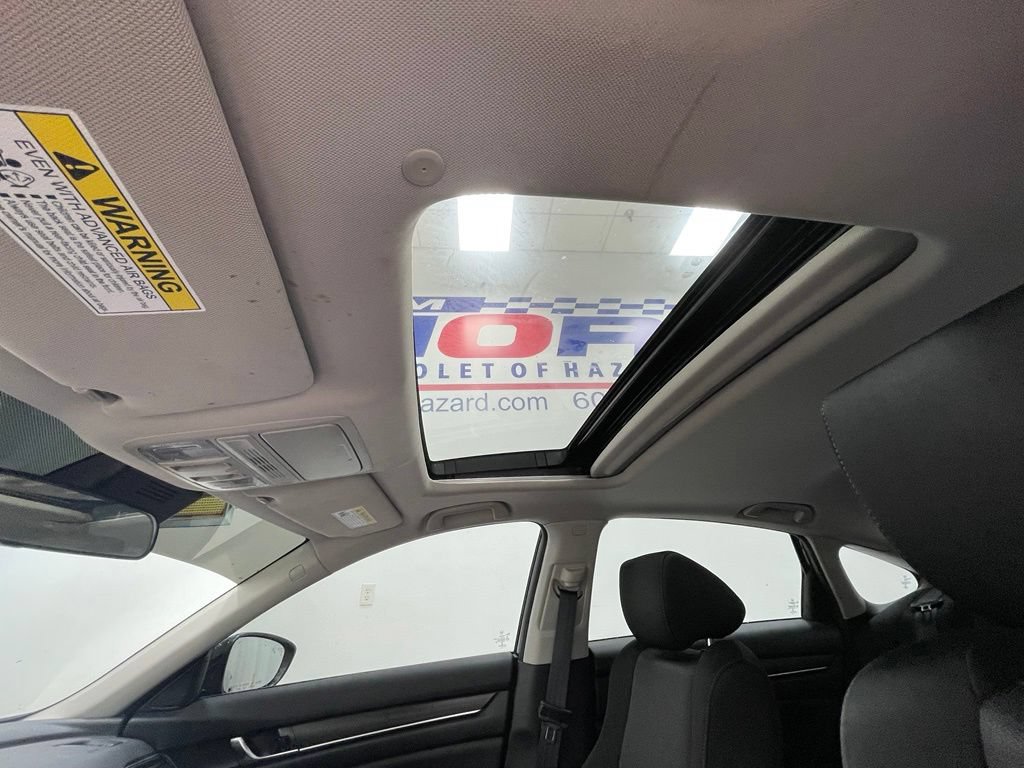 Used 2019 Honda Accord EX image 15